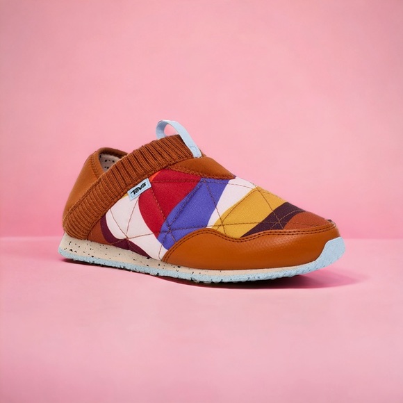 Teva x UNWRP ReEmber Shoe - Picture 1 of 14